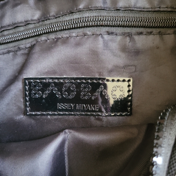 Issey Miyake Purse - Picture 3 of 4